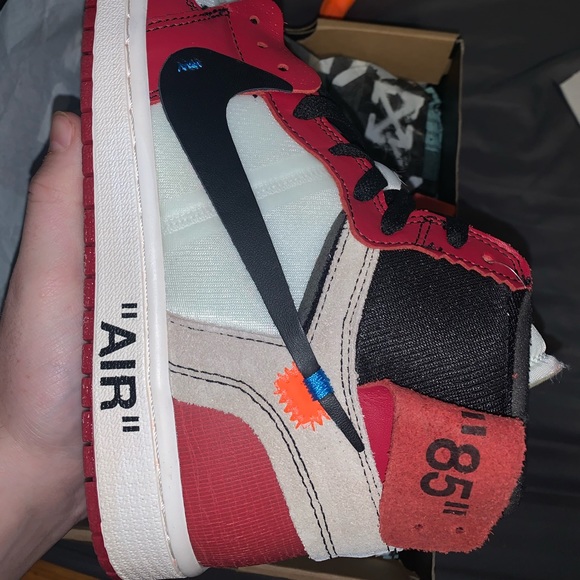 Jordan 1 off white main image 8